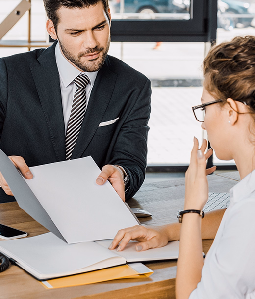 Právní služby pro návrat prostředků po online podvodu